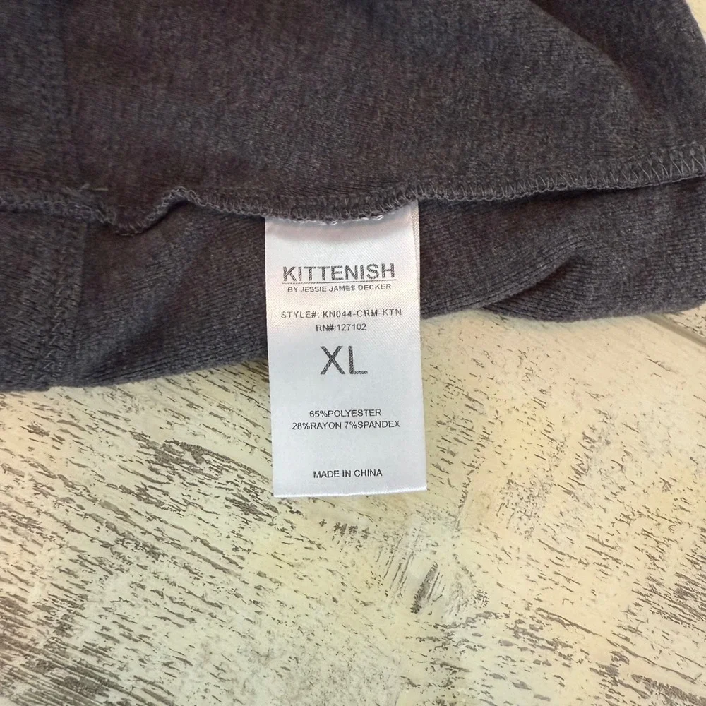KITTENISH Women Tank Top Crop Gray XL Sleeveless Racerback Activewear Athleisure